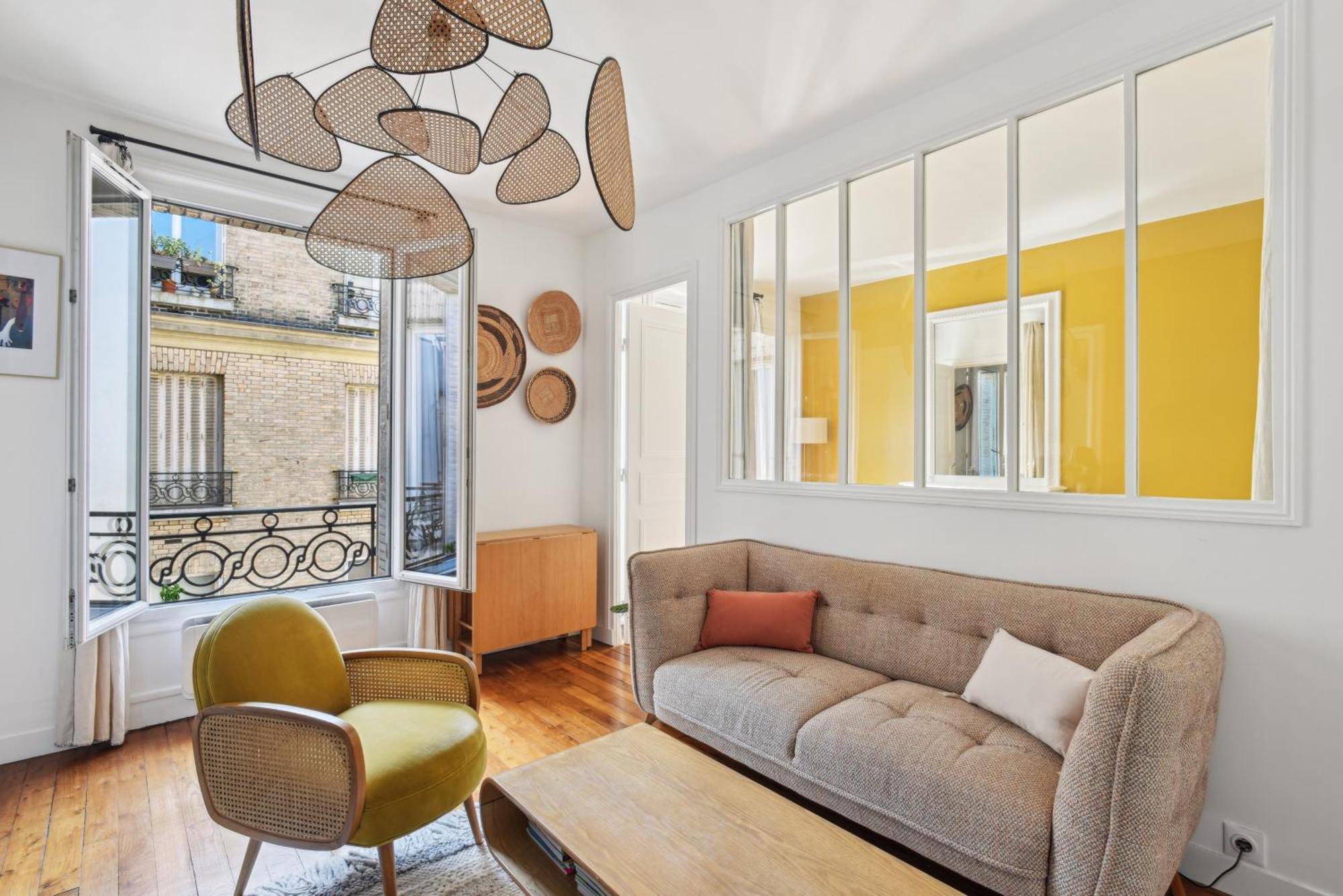 Evasion Parisienne Rue Saint Maur By Weekome Apartment